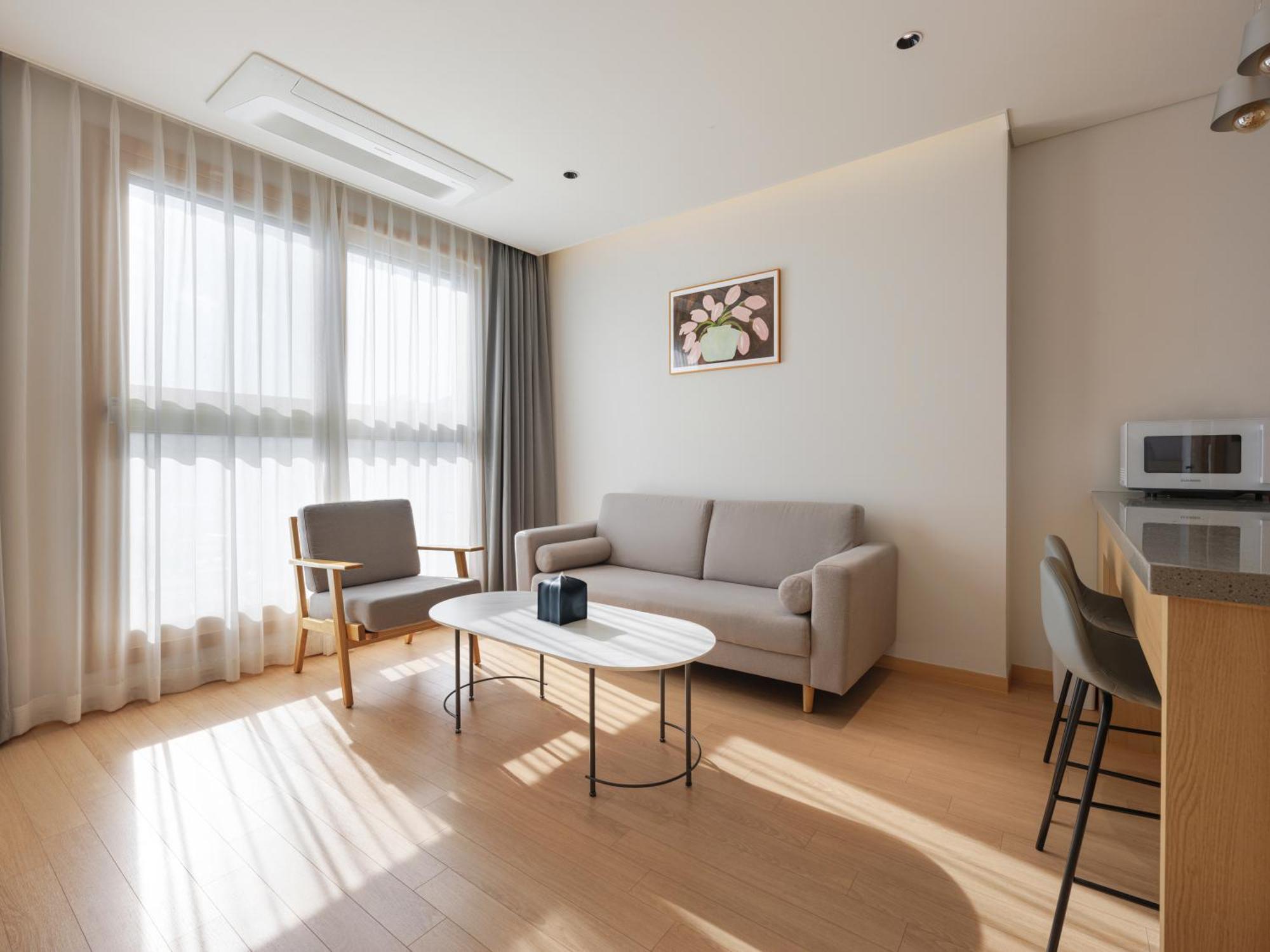 Le Collective Sokcho Central Exterior photo